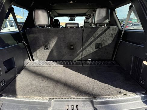 Used 2018 Lincoln Navigator L Reserve w/ Technology Package image 26