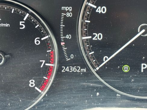 Used 2025 MAZDA MAZDA3 s image 8