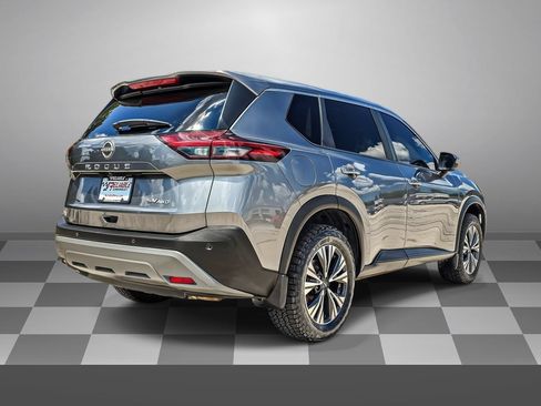 Used 2023 Nissan Rogue SV AWD/4WD image 6