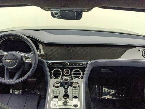 New 2024 Bentley Continental GT V8 image 10