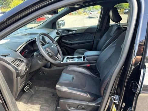 Used 2024 Ford Edge ST w/ Equipment Group 401A AWD/4WD image 13