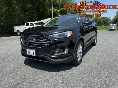 Used 2022 Ford Edge SEL w/ Convenience Package AWD/4WD image 3