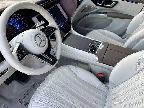 Certified 2023 Mercedes-Benz EQS 580 4MATIC SUV image 22