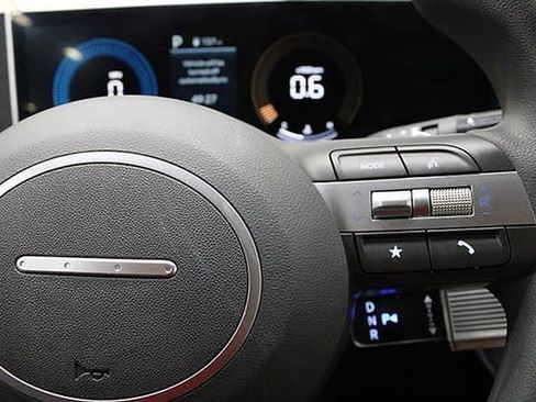 Used 2024 Hyundai Sonata SEL image 25