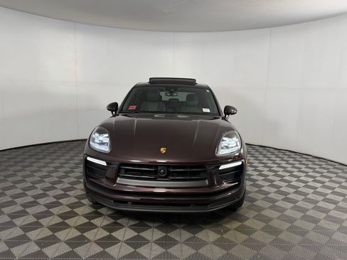 Used 2024 Porsche Macan image 6
