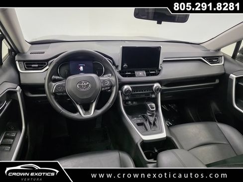 Used 2023 Toyota RAV4 XLE Premium FWD image 17