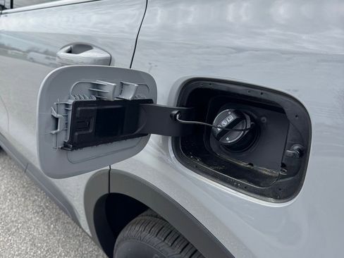 New 2026 Kia Sorento S AWD/4WD image 8