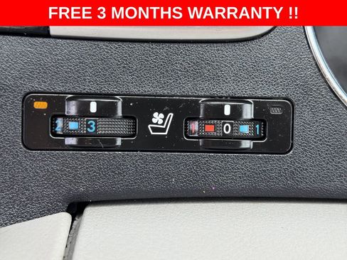 Used 2018 Toyota Highlander Limited image 43