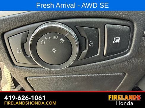 Used 2022 Ford Edge SE w/ Black Appearance Package AWD/4WD image 22