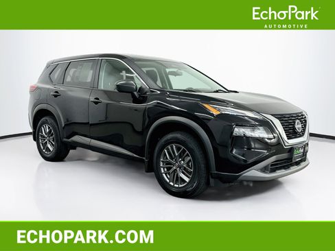 Used 2023 Nissan Rogue S AWD/4WD image 1