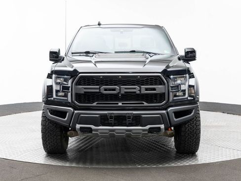 Used 2019 Ford F150 Raptor w/ Equipment Group 802A Luxury image 3