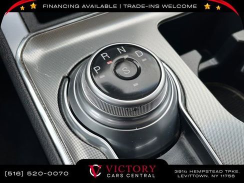 Used 2023 Ford Edge Titanium image 38