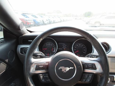 Used 2016 Ford Mustang Premium w/ Pony Package RWD image 28