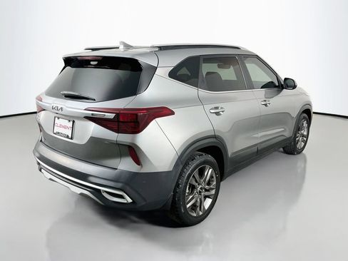Used 2023 Kia Seltos S w/ Navigation Package FWD image 7
