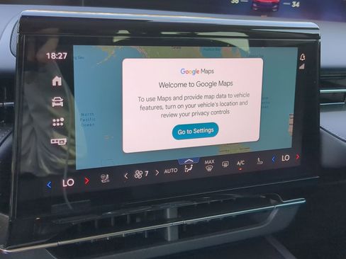 New 2026 Lincoln Nautilus Premier AWD/4WD image 16