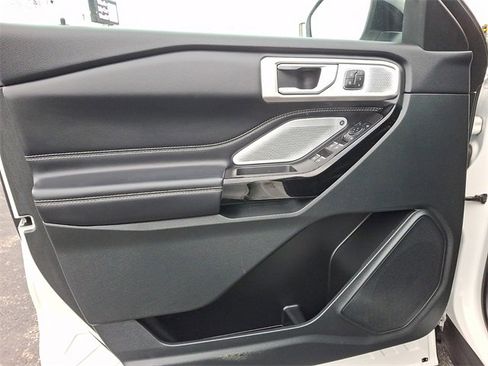 Used 2023 Ford Explorer ST w/ Equipment Group 401A image 13