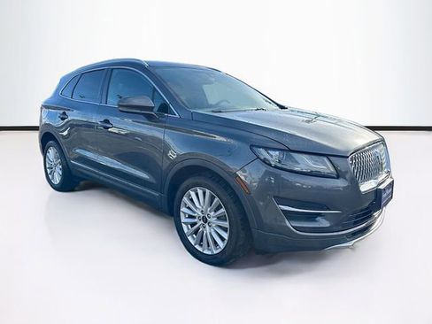 Used 2019 Lincoln MKC Premiere image 1