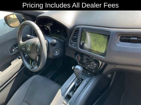 Used 2020 Honda HR-V Sport image 10