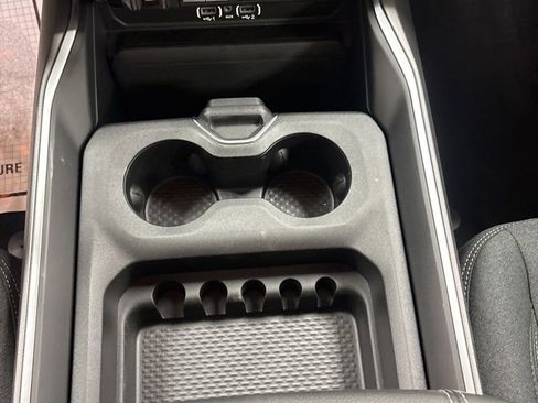 New 2026 RAM 2500 Big Horn AWD/4WD image 14