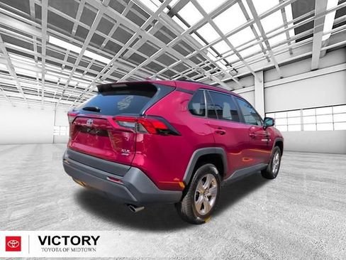 Certified 2025 Toyota RAV4 XLE AWD/4WD image 4