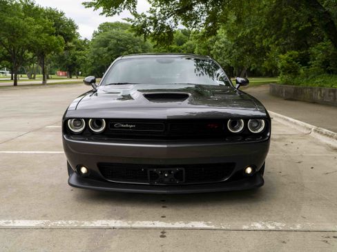 Used 2023 Dodge Challenger R/T Scat Pack w/ Plus Package RWD image 3