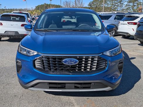 Certified 2023 Ford Escape Active w/ Tech Pack #2 image 10