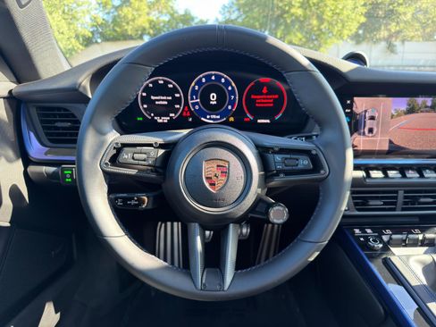 Used 2026 Porsche 911 Carrera RWD image 14