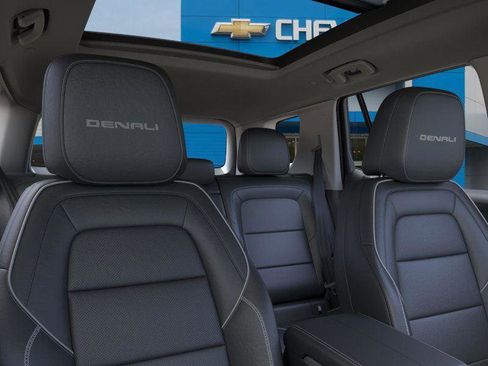 New 2026 GMC Terrain Denali w/ LPO, Black Badging Package image 24