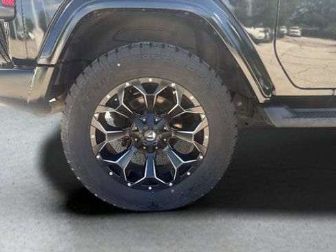 Used 2020 Jeep Wrangler Sport AWD/4WD image 30