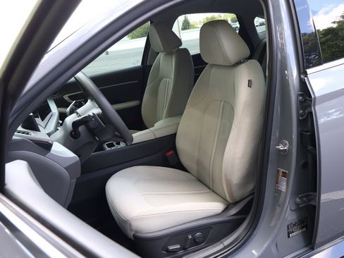 Used 2024 Hyundai Sonata SEL FWD image 30