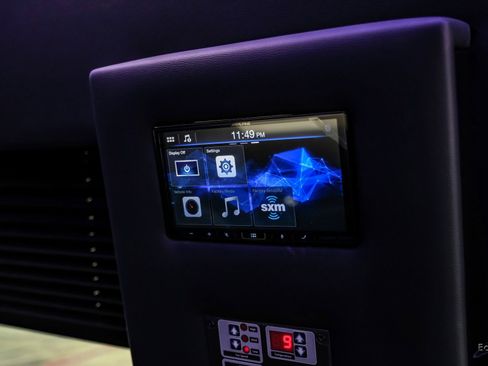 Used 2023 Mercedes-Benz Sprinter 3500 image 94