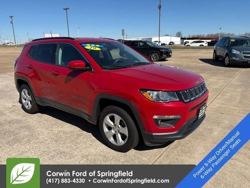 Used 2019 Jeep Compass Latitude w/ Popular Equipment Group image 5