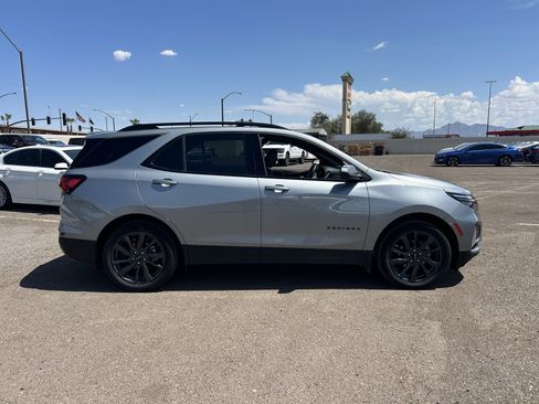 Certified 2023 Chevrolet Equinox RS w/ LPO, Floor Liner Package FWD image 5