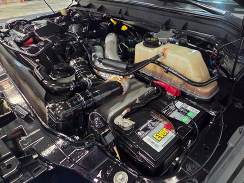 Used 2015 Ford F250 Lariat w/ Lariat Ultimate Package image 92