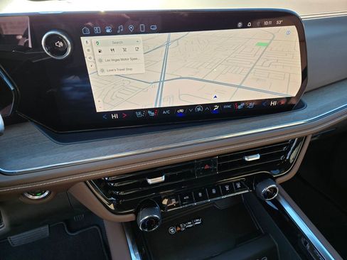 New 2025 Chevrolet Suburban High Country image 14