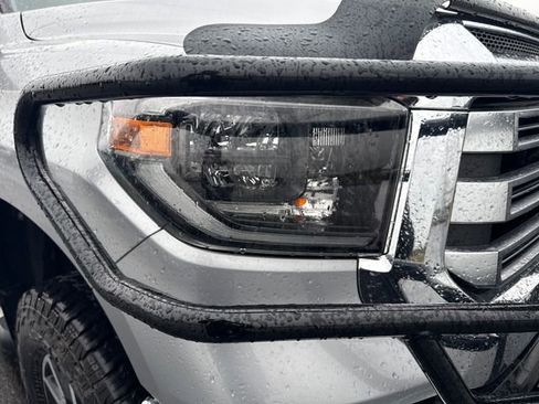 Used 2019 Toyota Tundra Limited w/ Limited Premium Package image 12