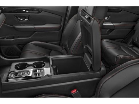 New 2025 Honda Pilot TrailSport image 11