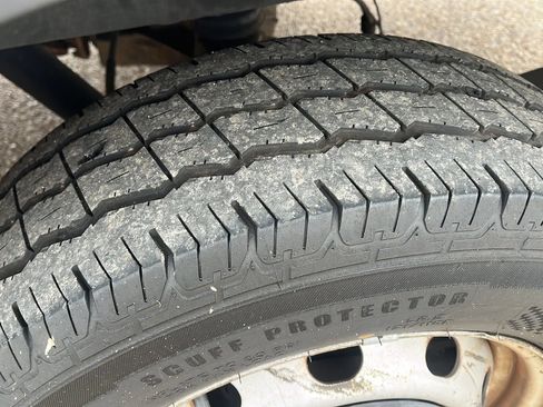 Used 2015 Ford Transit 250 130 Low Roof image 23