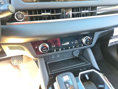 New 2026 Mitsubishi Outlander SE FWD image 18