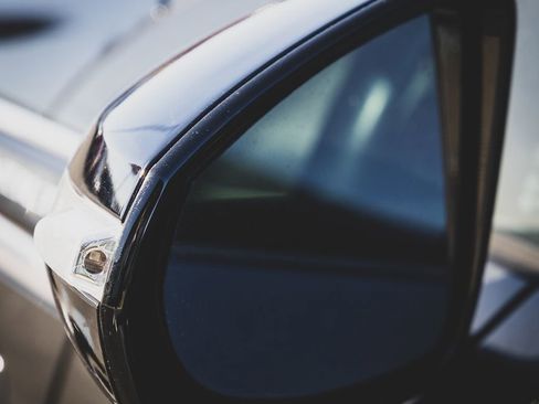 Used 2015 Chevrolet Volt Premium w/ Premium Trim Package image 4