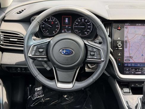 Used 2018 Subaru Outback 2.5i Premium AWD/4WD image 21