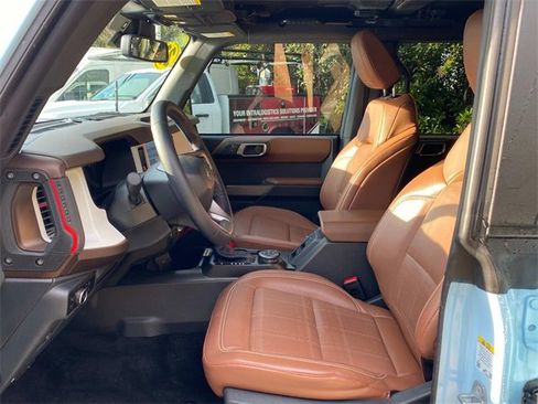 Used 2023 Ford Bronco Heritage Edition image 11