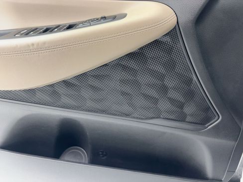 Used 2023 Hyundai Santa Fe SEL image 21