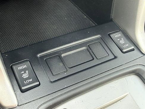 Used 2014 Subaru Forester 2.5i Premium AWD/4WD image 24