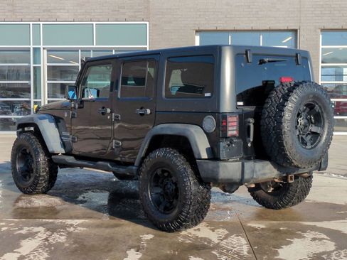 Used 2012 Jeep Wrangler Unlimited Sport image 5