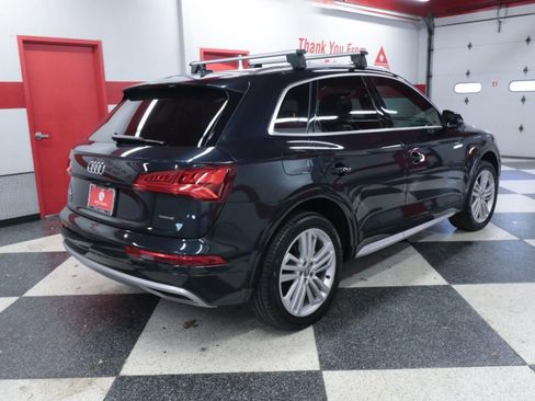Used 2019 Audi Q5 2.0T Premium Plus w/ Premium Plus Package AWD/4WD image 7
