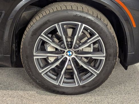 Used 2021 BMW X5 xDrive40i w/ M Sport Package image 6