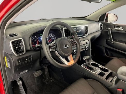 Used 2021 Kia Sportage LX AWD/4WD image 17