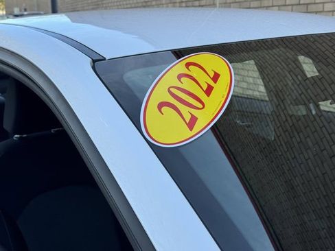 Used 2022 Kia Forte LXS image 5