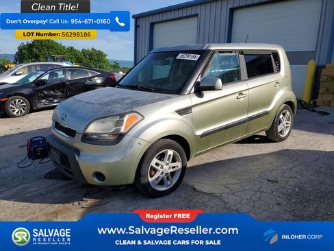 Used 2011 Kia Soul + w/ Audio Pkg FWD image 1